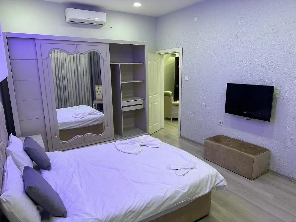Suit Travel 伊斯坦布尔 0*,  土耳其