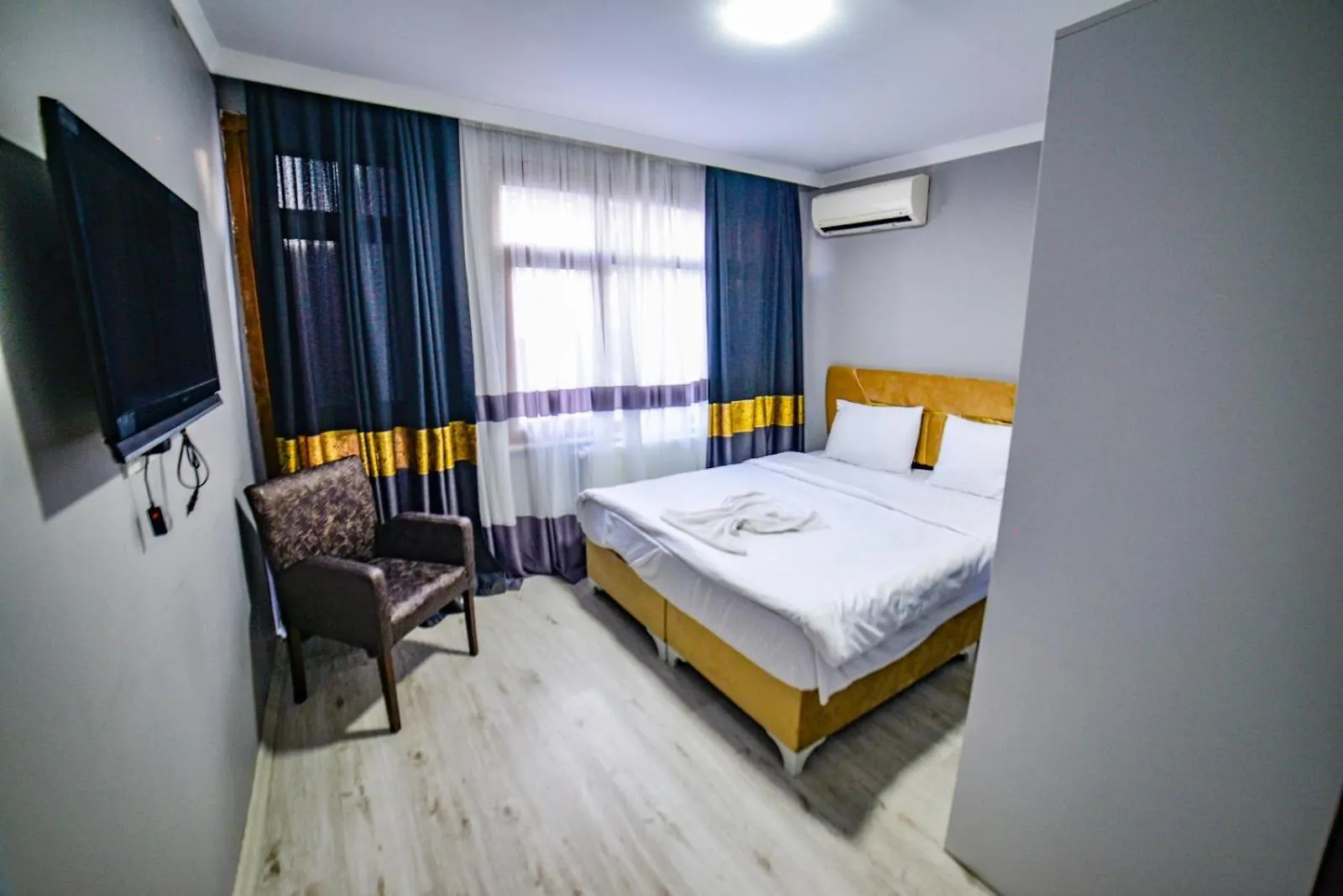 Suit Travel 伊斯坦布尔 0*,  土耳其