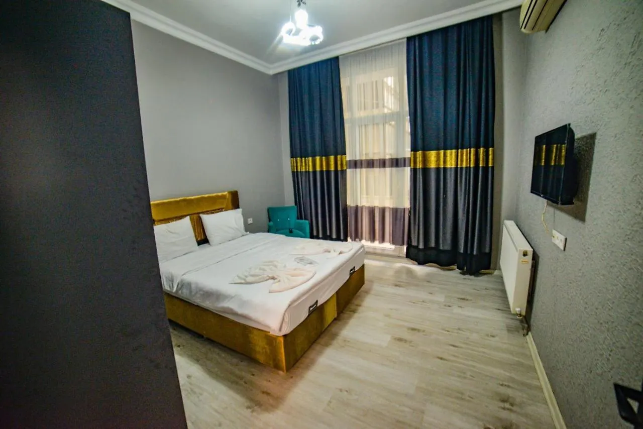Suit Travel Istanboel