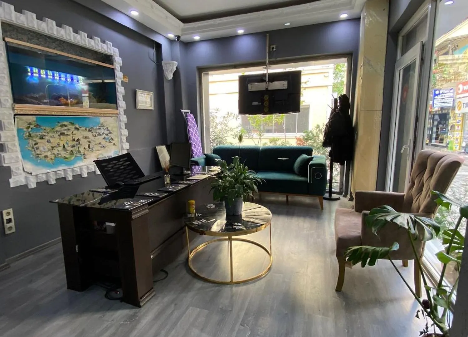 Suit Travel Istanboel